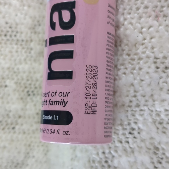 toyfactory Niablend Serum Concealer in L1(Light), 10ml/0.34fl oz - Picture 8 of 10